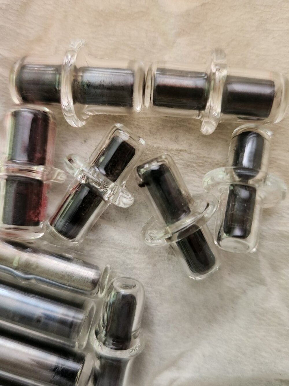 22 Vintage Glass Encased Magnetic Stir Bars and Pivot Rings Lab Lot Mixed Sizes - Picture 3 of 12